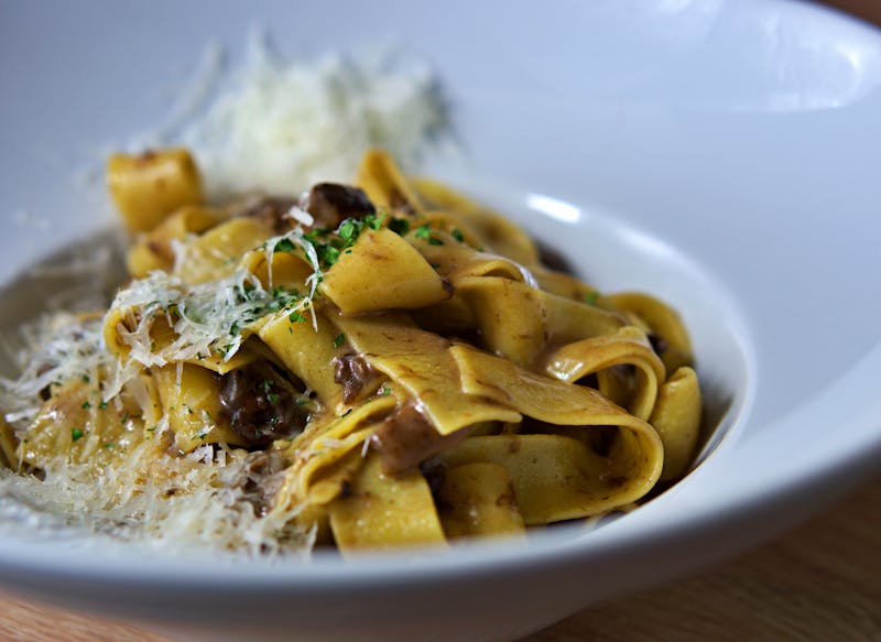 Pappardelle ai Funghi - mushroom pasta Pizzana